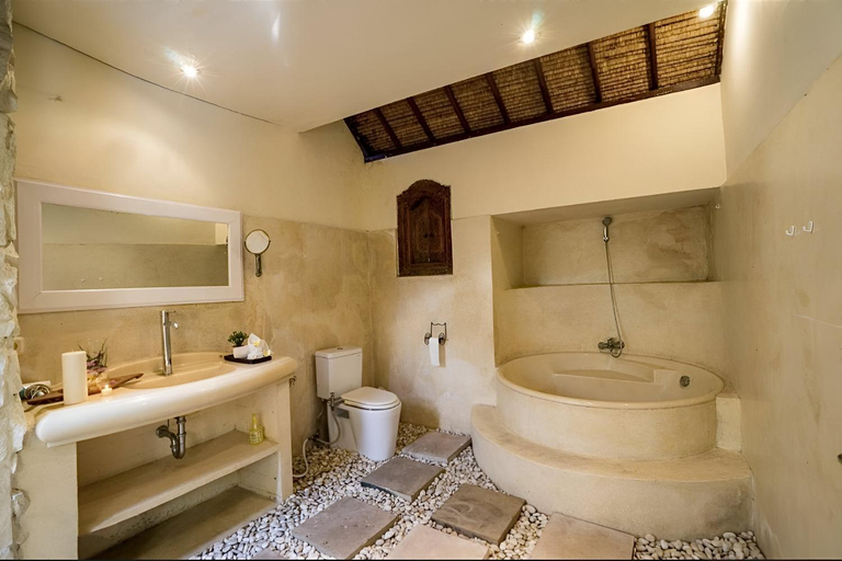 Bathroom 3, Villa Umah Maya 3BR Seminyak, Badung