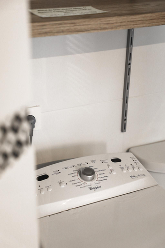Bathroom, Appart Cosy entre vieux port et marche central, Charente-Maritime