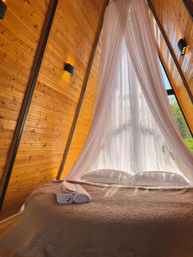 Bedroom 2, Utopia Inn უტოპია ინნ, Batumi