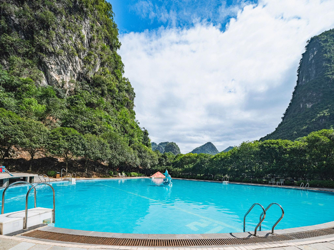 Sport & Beauty 2, New West Street International Hotel, Guilin