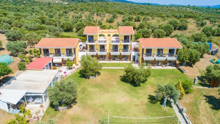 Others 5, Saint George Sithonia, Central Macedonia
