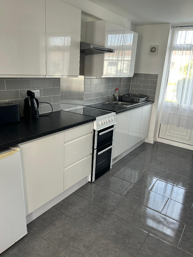 Kitchen 5, Charming 2 Storey Holiday Villa in Dawlish Warren, Devon