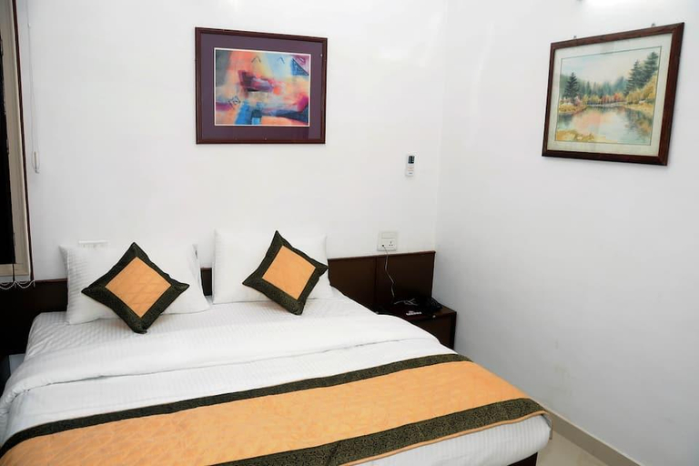 Bedroom 3, Hotel Sapphire, Udaipur