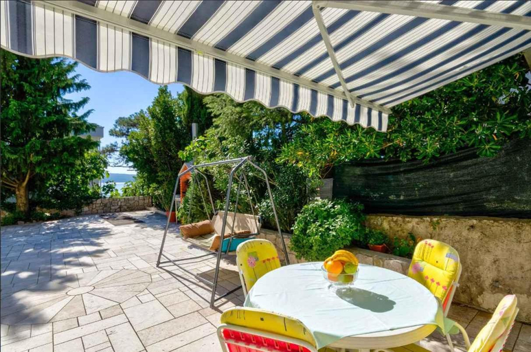 Food & Drinks, Apartments in Crikvenica 39424, Crikvenica