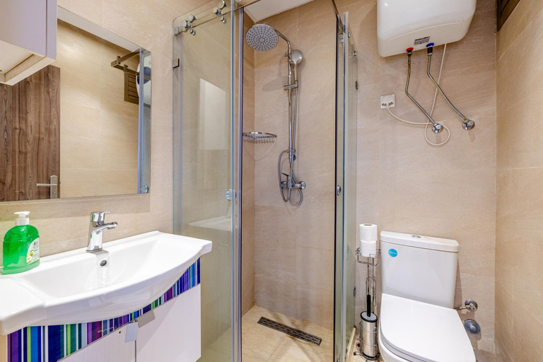 Others 5, Brand New and Stylish appart hotel Best location, Marrakech