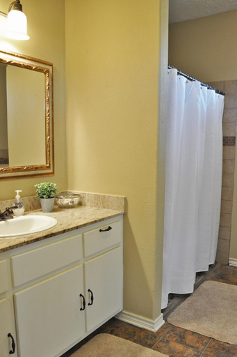 Bathroom 3, Inn at Indian Creek, Washington