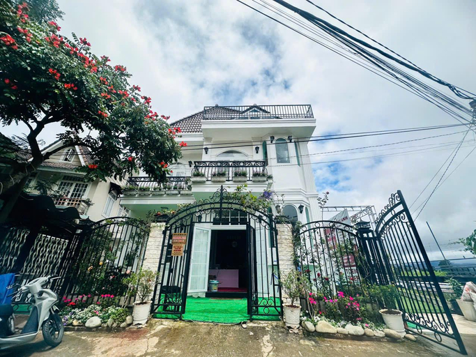Infini - Rosemary Hương Thảo, Đà Lạt