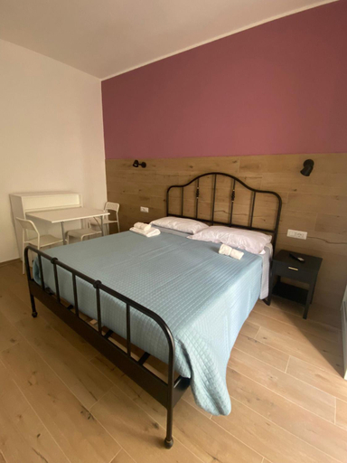Bedroom 2, Antonino Pio Home 2, Roma