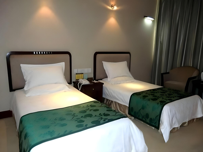 Bedroom 2, Zhengzhou Airport Hotel, Zhengzhou