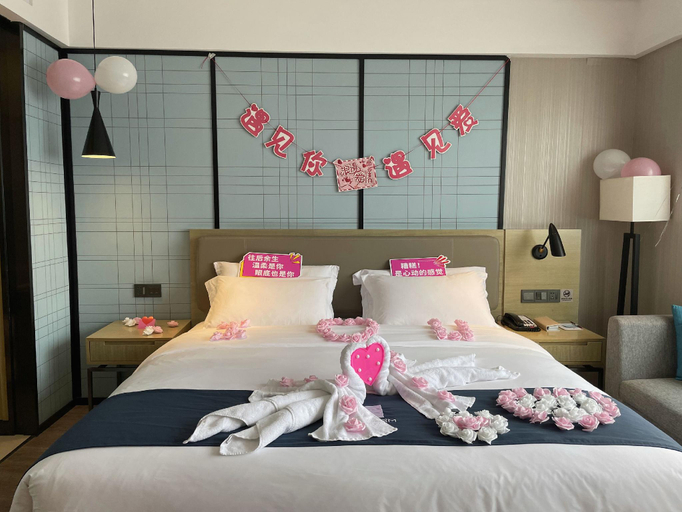 Bedroom 5, Echarm Hotel Nanning Chaoyang Square River View, Nanning