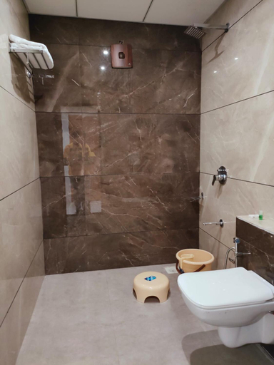 Bathroom 4, Hotel The Grand Dipak, Junagadh