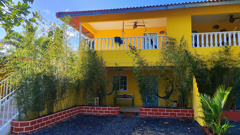 Exterior view 4, Las Catalinas Coronado, Chame