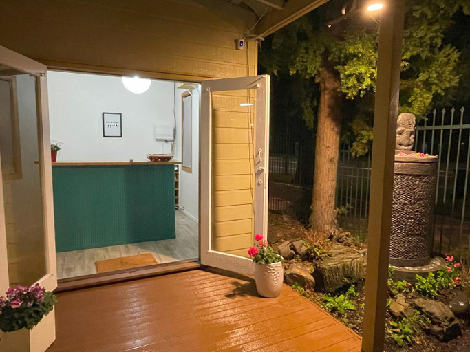 Others 5, Tirau Motor Inn, South Waikato