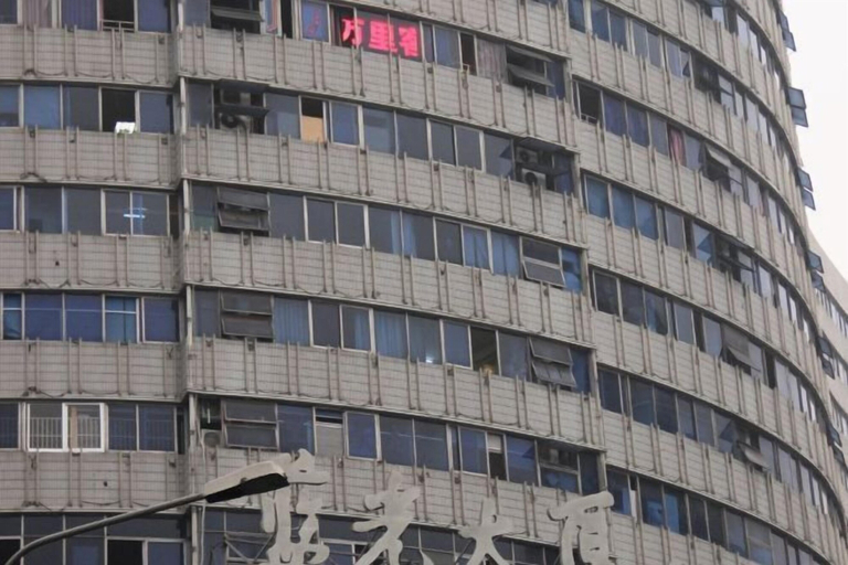 Exterior & Views 2, Wanlike Business Hotel Chengdu Chunxi, Chengdu
