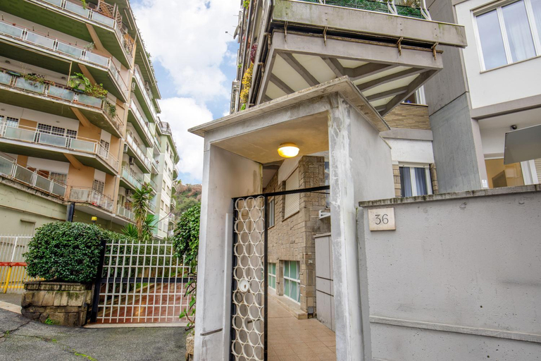Exterior view, Cosmo Vatican Rooms, Roma