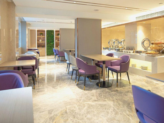 Food & Drinks 4, Lavande Hotel Shiyan Zhangwan District Qingnian Square, Shiyan
