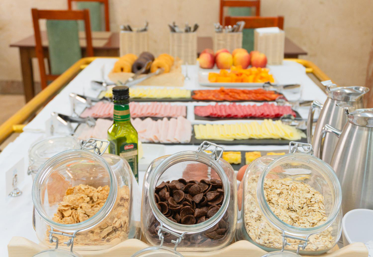 Food & Drinks 5, Hotel Aeropuerto Sur, Santa Cruz de Tenerife