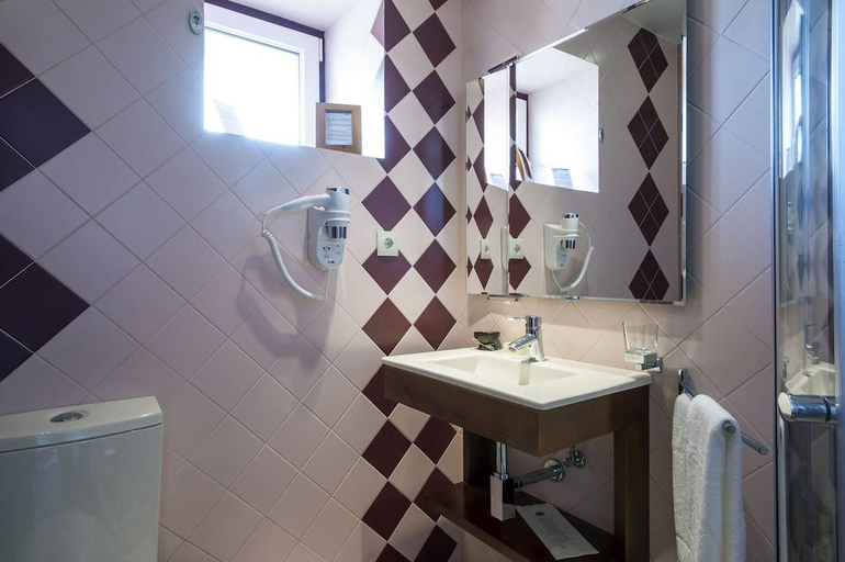 Bathroom 4, Monte Xisto Hotel Rural, Santiago do Cacém