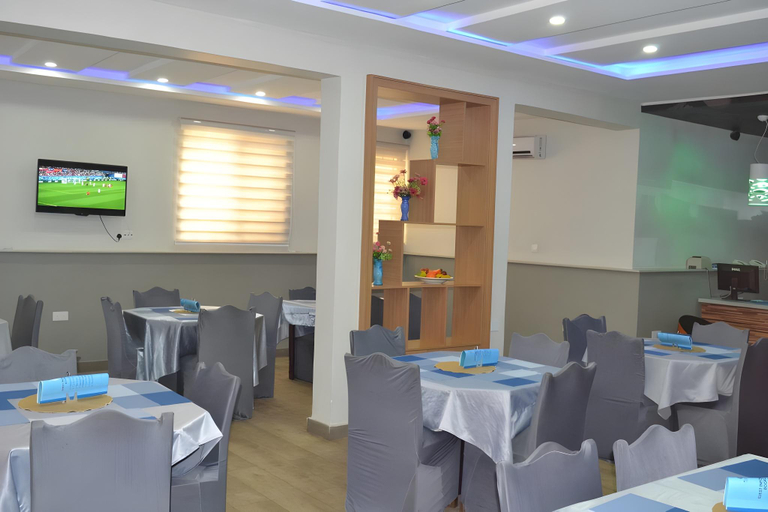 Food & Drinks 5, Dayspring Hotel, AbujaMun