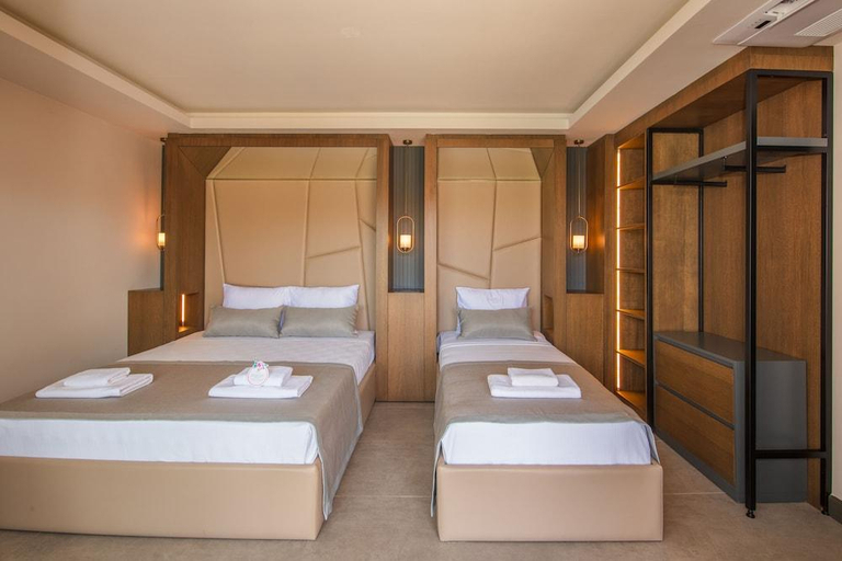 Bedroom 2, Orka World Hotel & Aqua Park, Fethiye