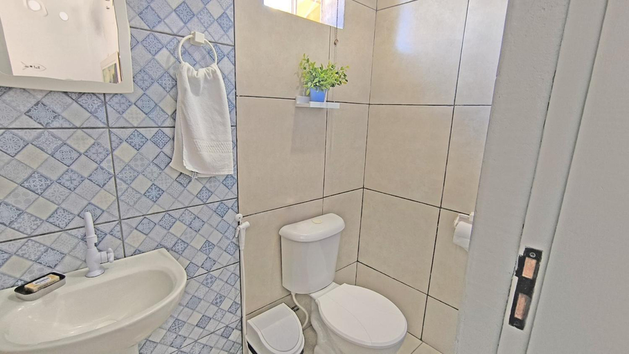 Bathroom 3, Casa Maritima Buzios- 200mt da Praia Piso Superior, Cabo Frio