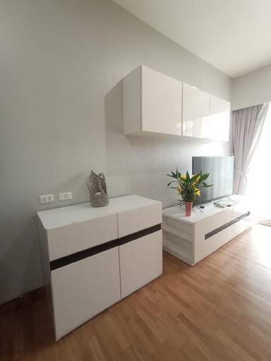 Others 4, chic condo студия с бассейном, Pulau Phuket