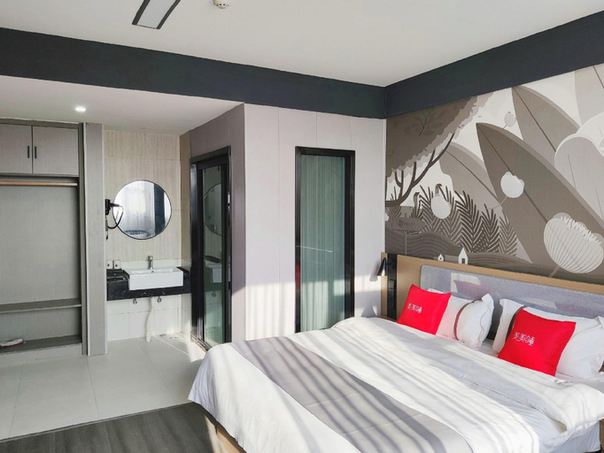 Bedroom 2, Thank Inn Plus Hotel Henan Xinyang Huangchuan Economic Development Zone Railway Station, Xinyang