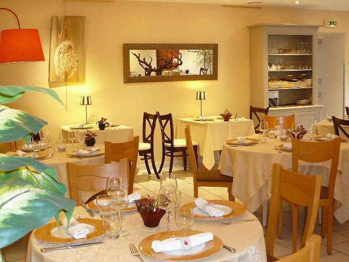 Food & Drinks 4, HOTEL LA RENAISSANCE, Sarthe
