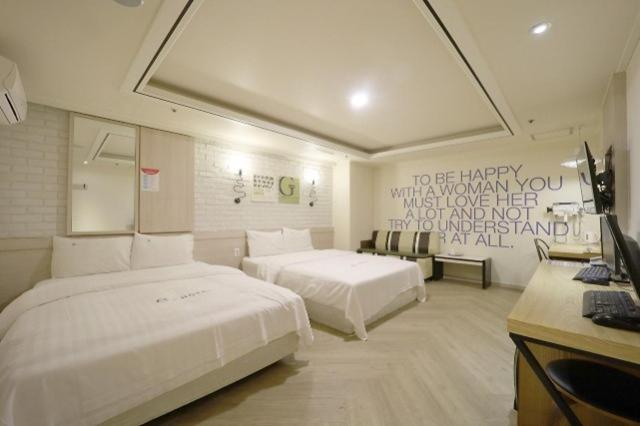 Bedroom, Suwon Yeongtong E, Yongin