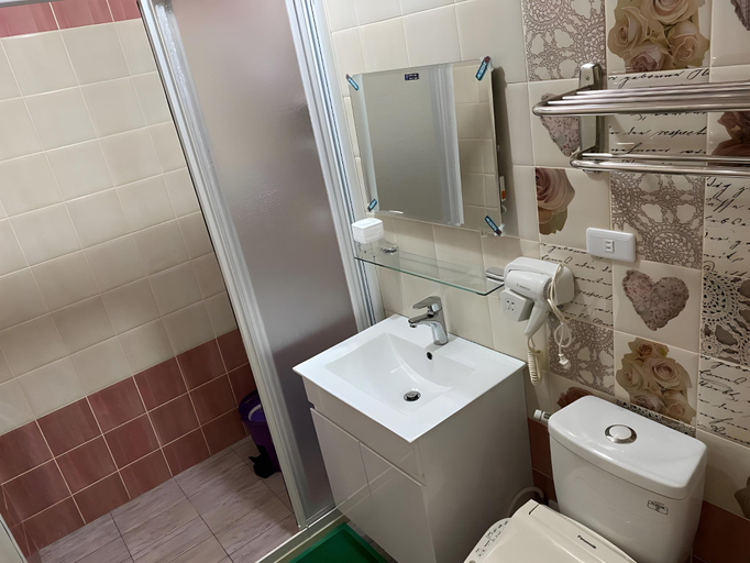 Bathroom 2, Tenho Homestay, Changhua