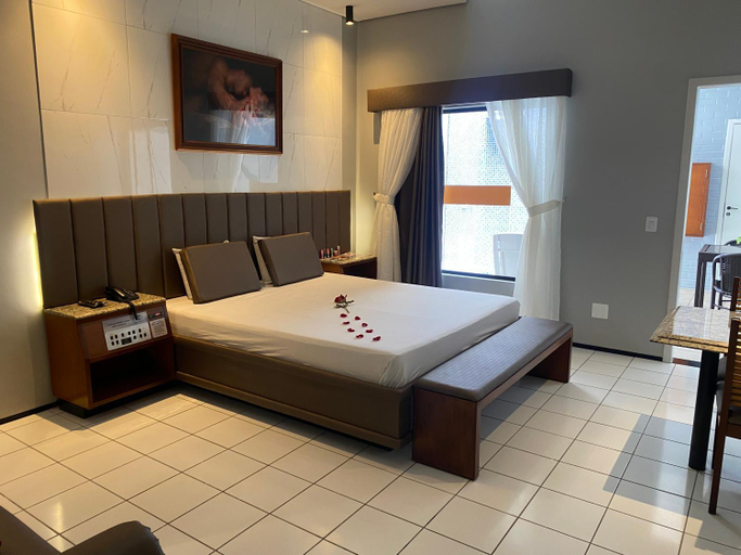 Others 2, Afrodite Motel, Teresina