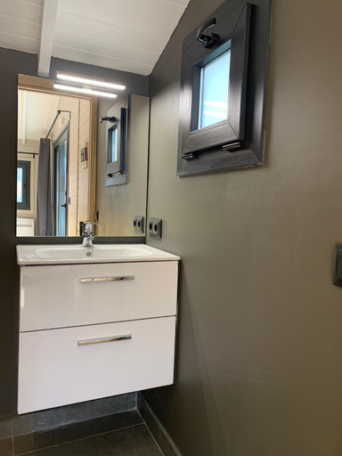 Bathroom 4, Camping Organya Park, Lleida