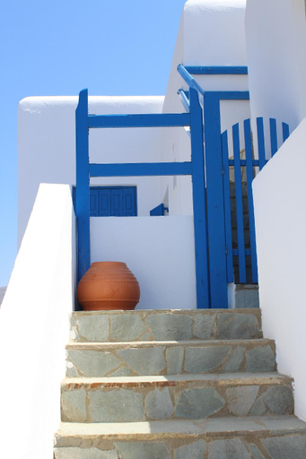 Others 3, Mare Blue Ios, South Aegean