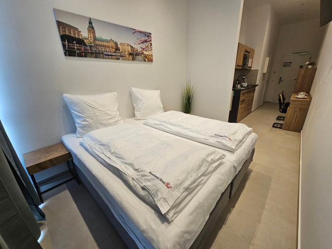 Bedroom 3, ApartHotel Rahl, Hamburg