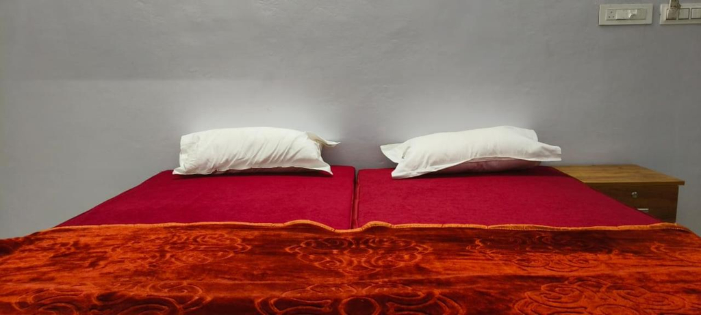 Others 3, Royal Suites, Ernakulam