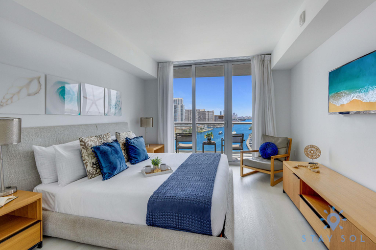 Bedroom 3, Infinite View |Balcony| Pool + Gym + Near Beach, Broward