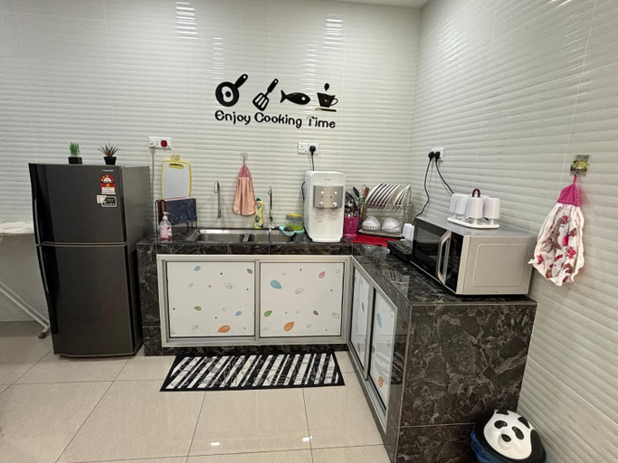 Others 4, 126HOMESTAY , Ledang