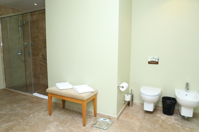 Bathroom 5, Grand Resort Jermuk