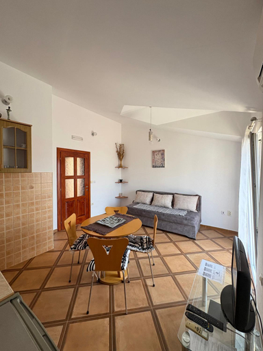 Others 4, Apartments Cukovic