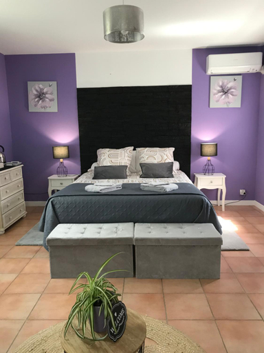 Others 3, Chambre "Lavande" - Le soleil des Cevennes, Gard