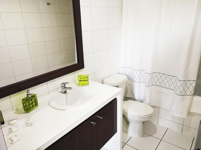 Bathroom 3, Santiago Suite Apartment , Santiago