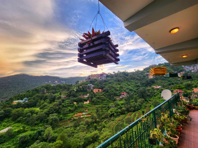 Others 5, Dharampur Cottage, Solan