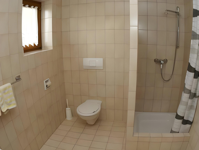 Bathroom 3, Gastehaus Stabauer, Vöcklabruck