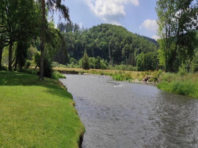 Others 5, Spacious Stay, Tenneville, Luxembourg