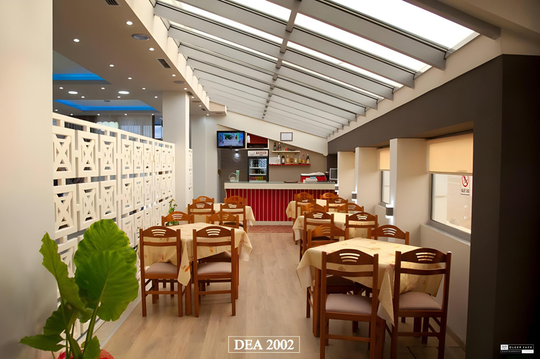 Food & Drinks 5, Hotel Dea 2002, Korçës