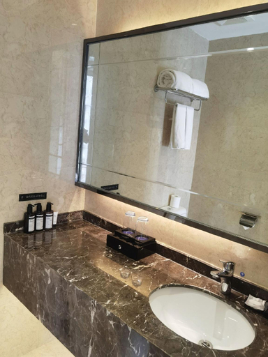 4, JiuJiang Yue Xi Hu Hotel, Jiujiang