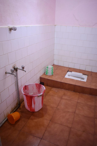 Bathroom 2, S M Residency, Nagappattinam