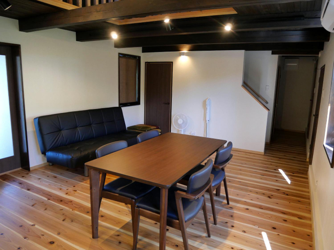 Others 2, 麻の宿 別館, Mitoyo