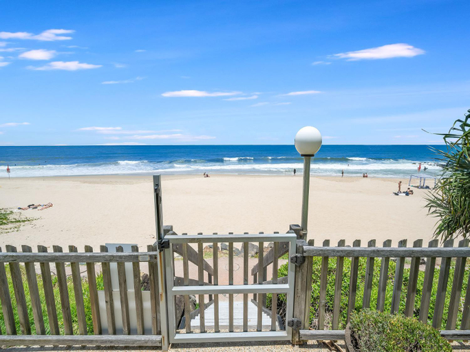Others 3, Pandanus Court, Caloundra - Caloundra S.