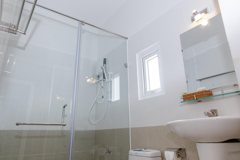 Bathroom 3, Hoang Dinh Homestay, Bảo Lộc